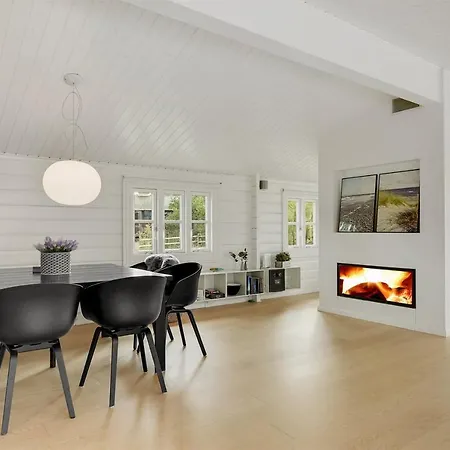 Nykobing Sj * Nykøbing Sjælland